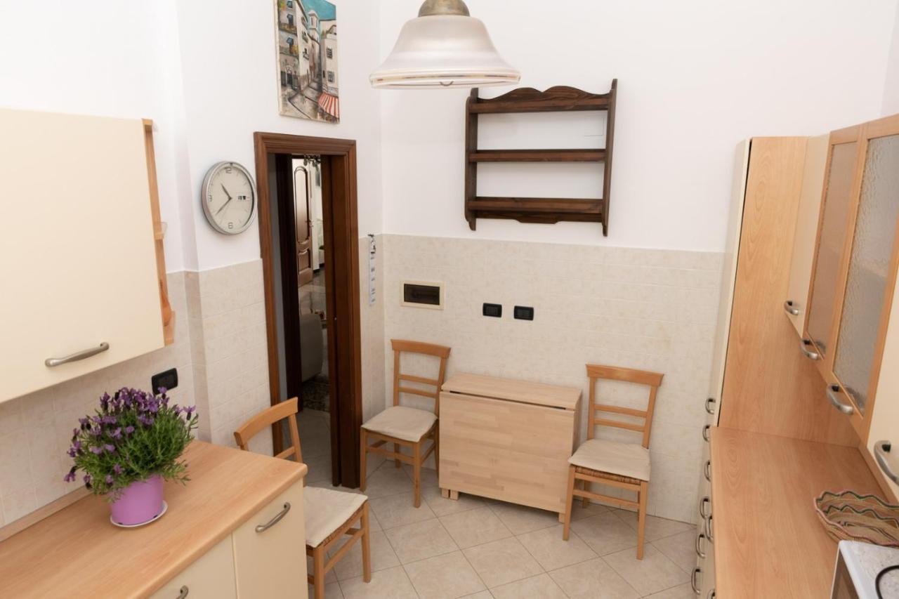 Living Sestri Airport Apartment Genoa Ngoại thất bức ảnh